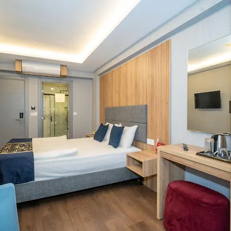 Hotel Martini 3*
