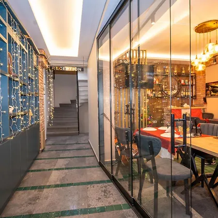 Hotel Martini 3*