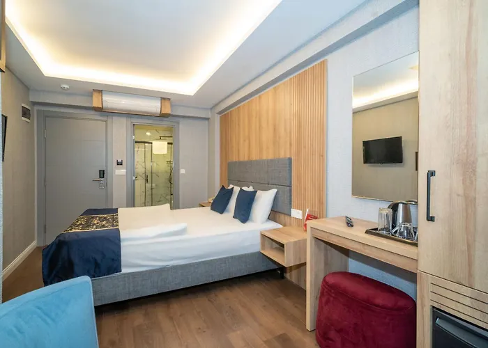 Otel Martini 3*
