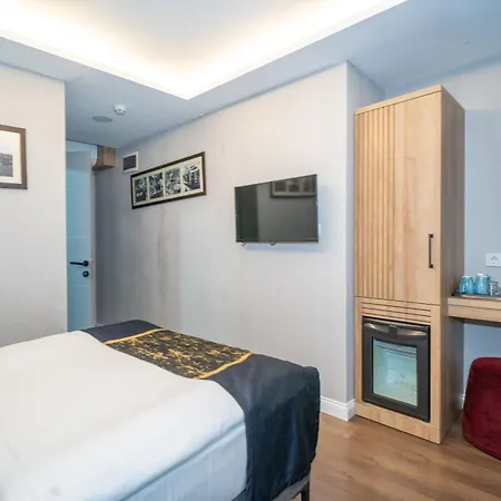 Martini Hotel 3*