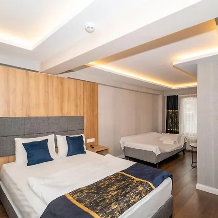 Hotel Martini 3*