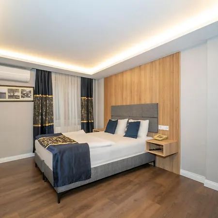 Martini Hotel 3*